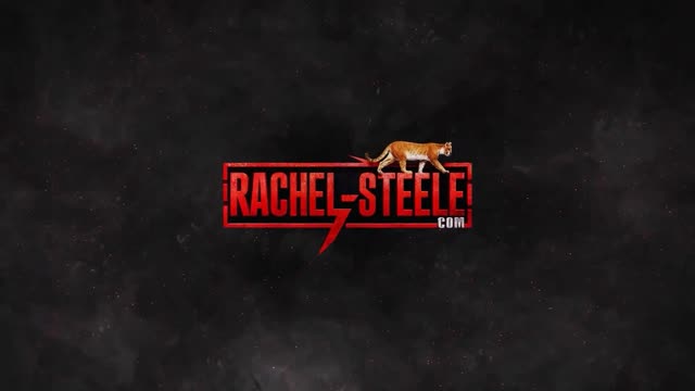 Brunetta milf impara a giocare play station con il cazzo in figa