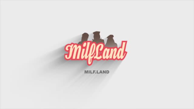 mogliettina sexy con il suo bull